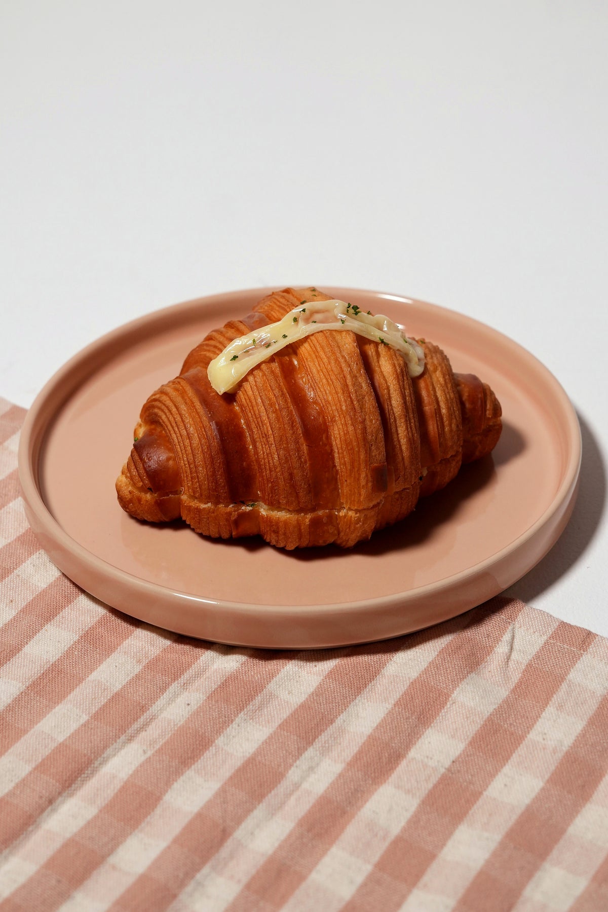Cheesy Garlic Croissant